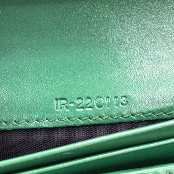 Salvatore Ferragamo | Emerald Green Gancini Smooth Leather Bi-fold Long Wallet - Picture 10 of 10